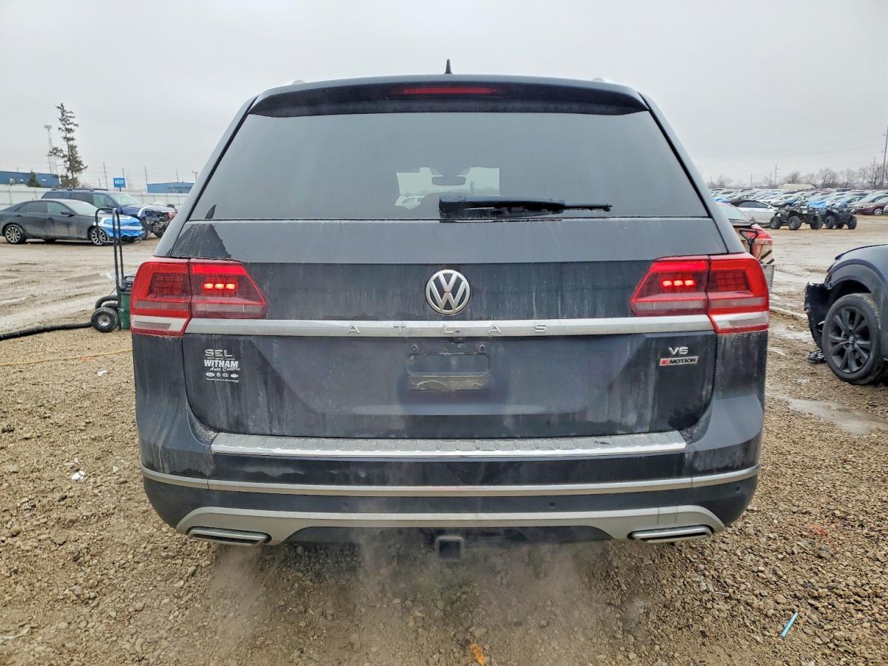 2018 VOLKSWAGEN ATLAS SEL PREMIUM photo 6