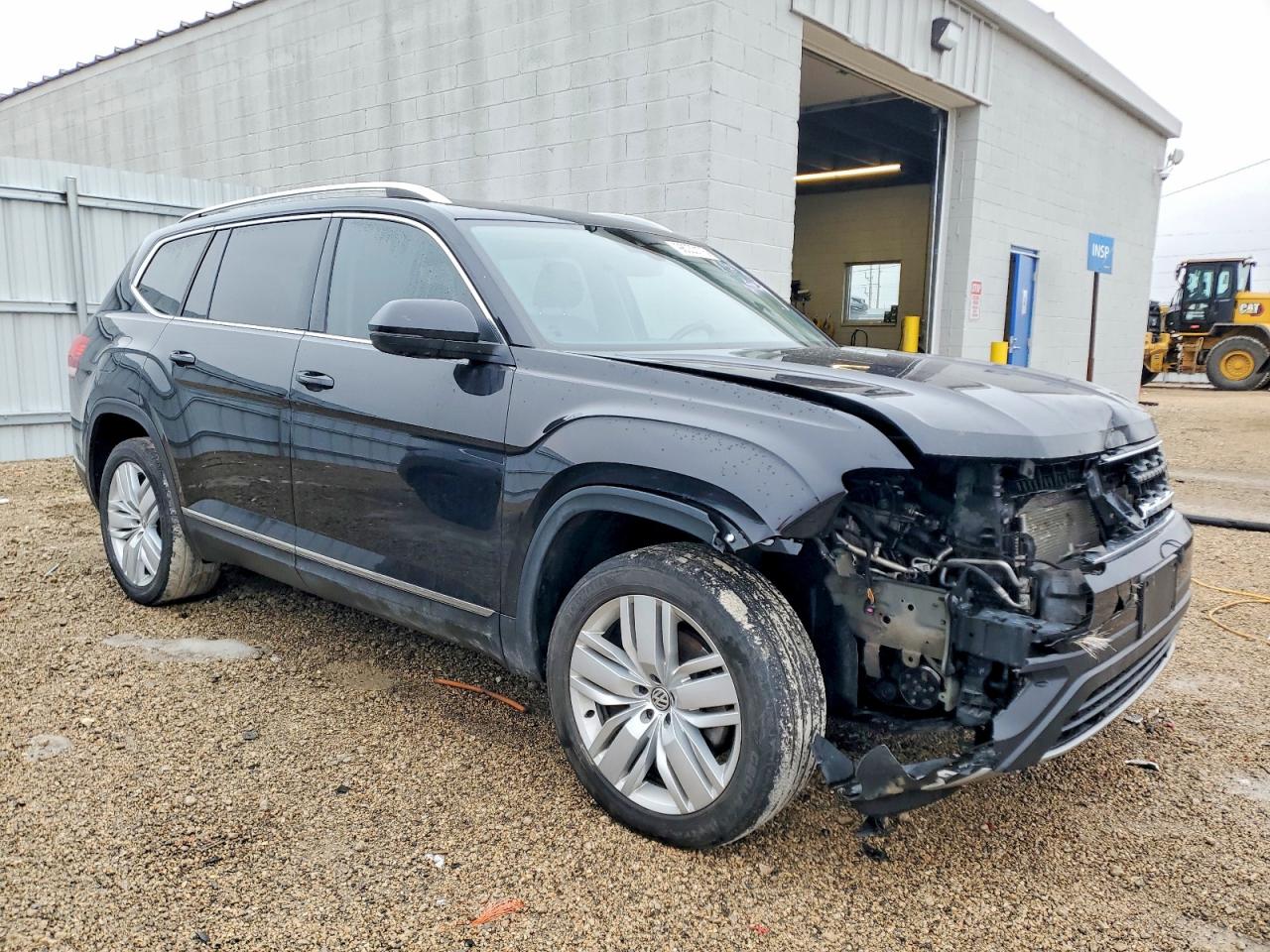 2018 VOLKSWAGEN ATLAS SEL PREMIUM photo 4