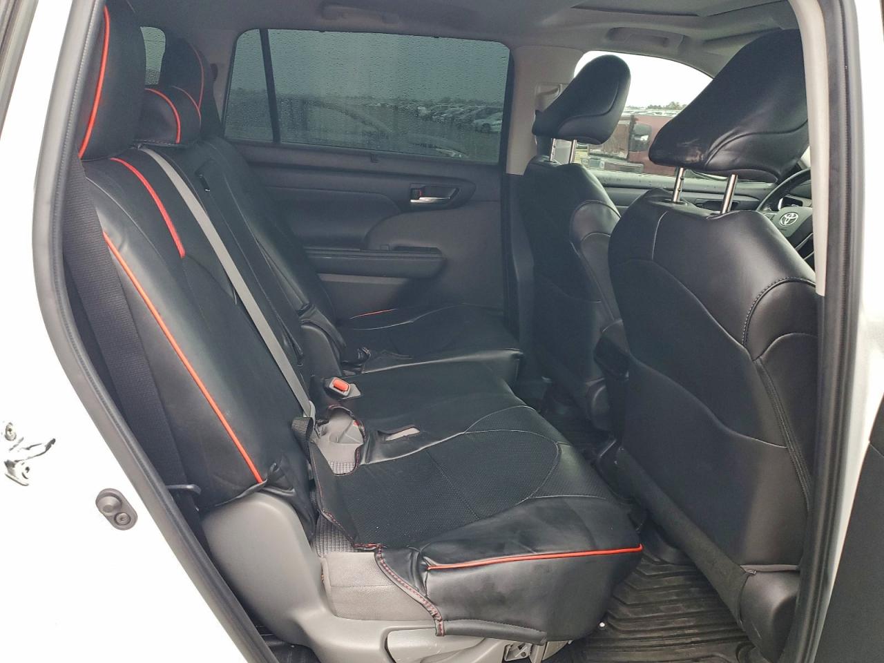 2022 TOYOTA HIGHLANDER HYBRID XLE photo 19