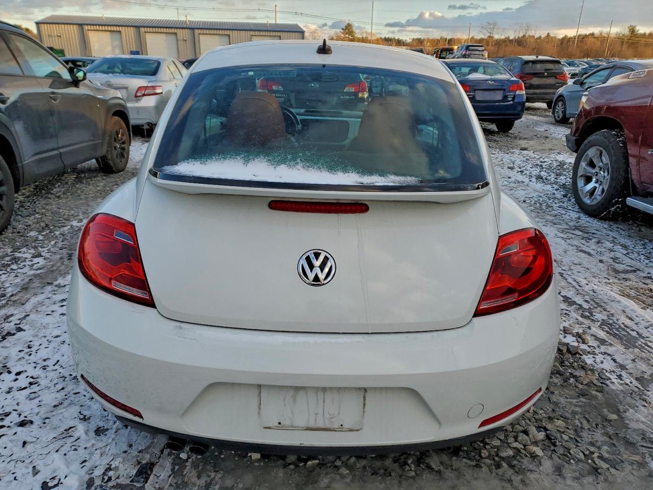 2015 VOLKSWAGEN BEETLE 1.8T photo 11