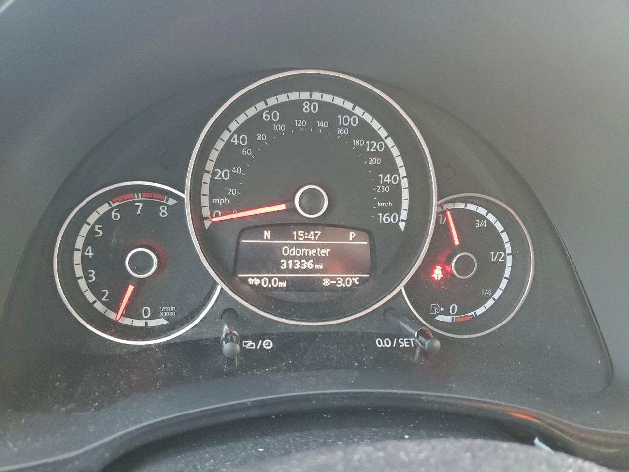 2015 VOLKSWAGEN BEETLE 1.8T photo 17