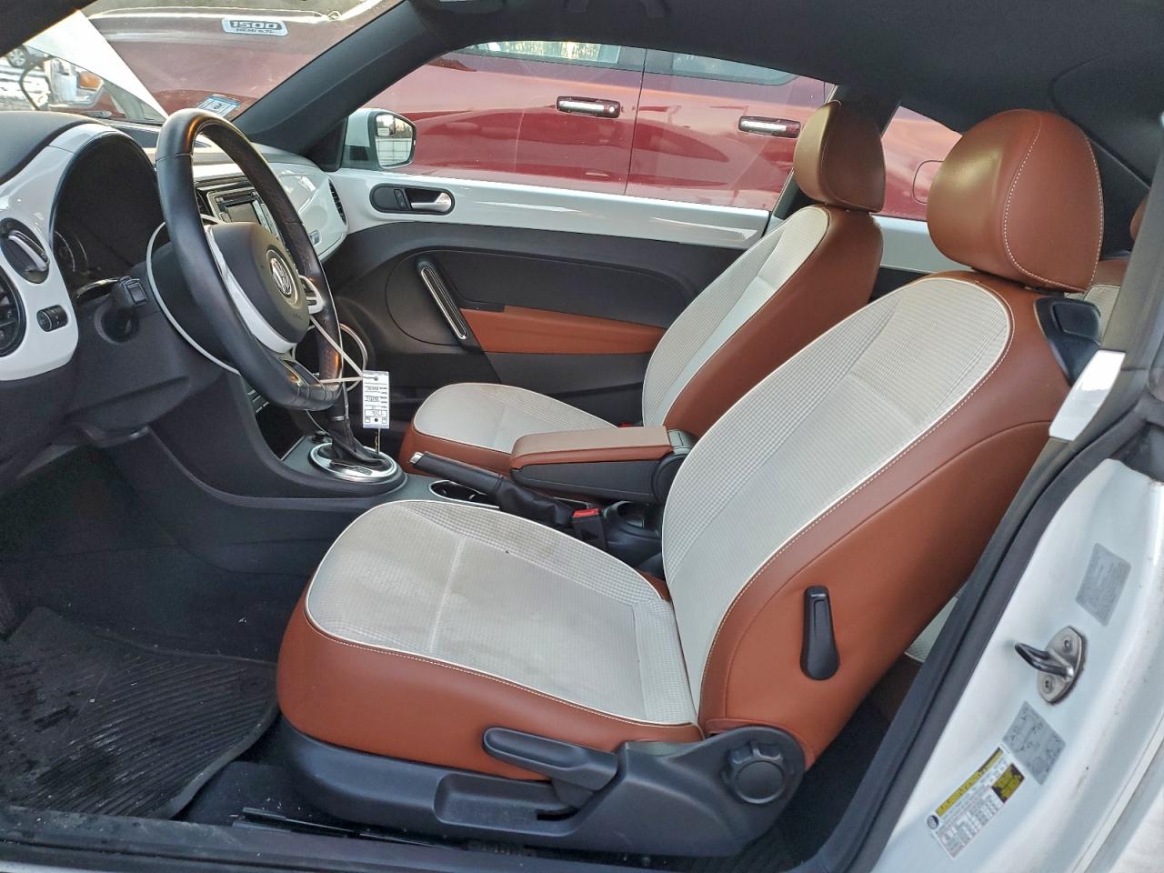 2015 VOLKSWAGEN BEETLE 1.8T photo 13