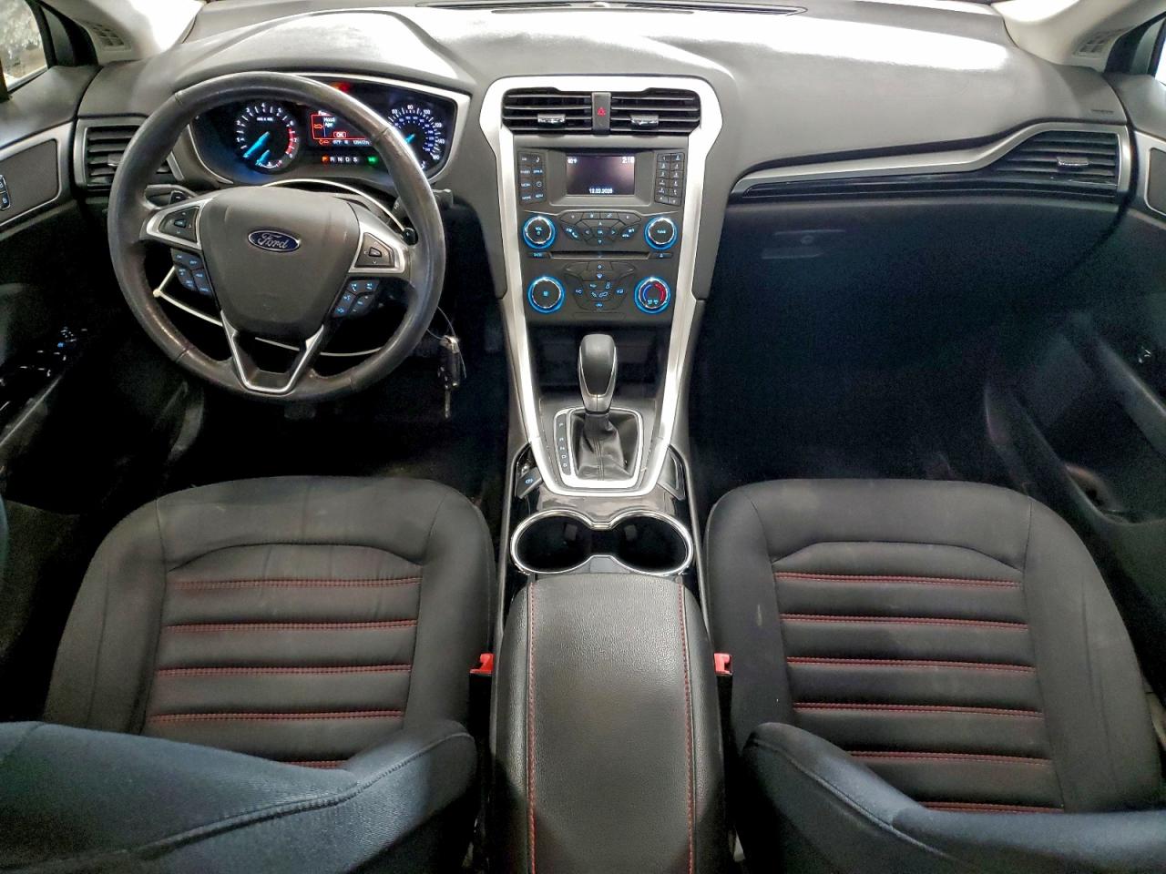 2014 FORD FUSION SE photo 8