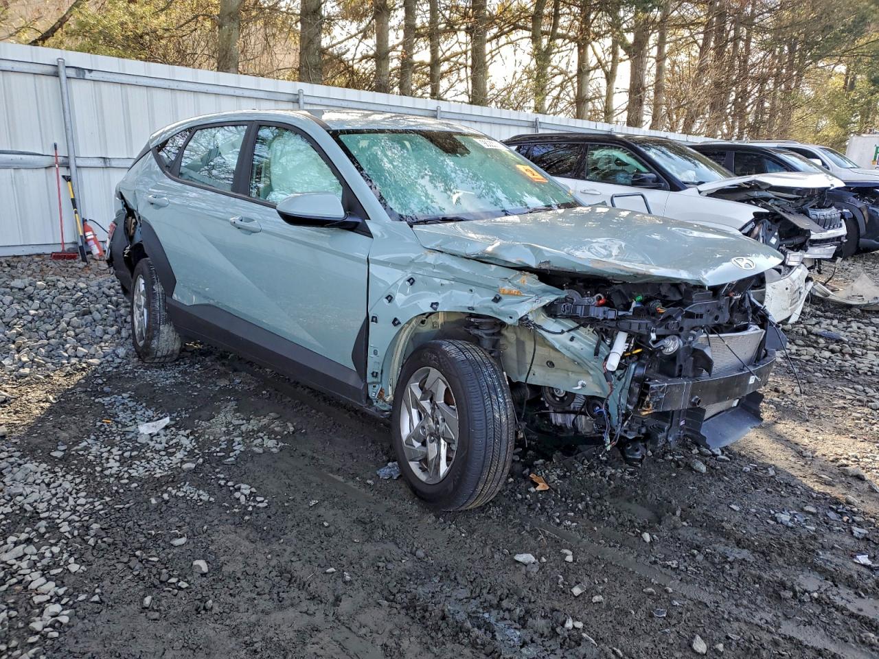2024 HYUNDAI KONA SE photo 4