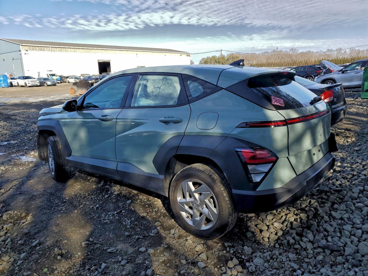 2024 HYUNDAI KONA SE photo 2