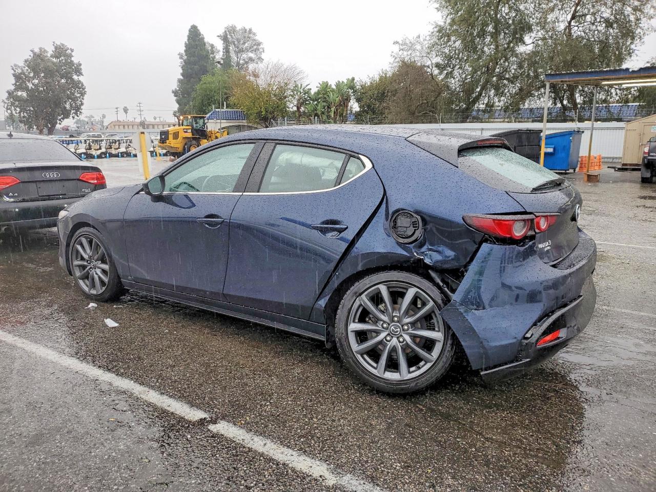 2019 MAZDA 3 photo 2