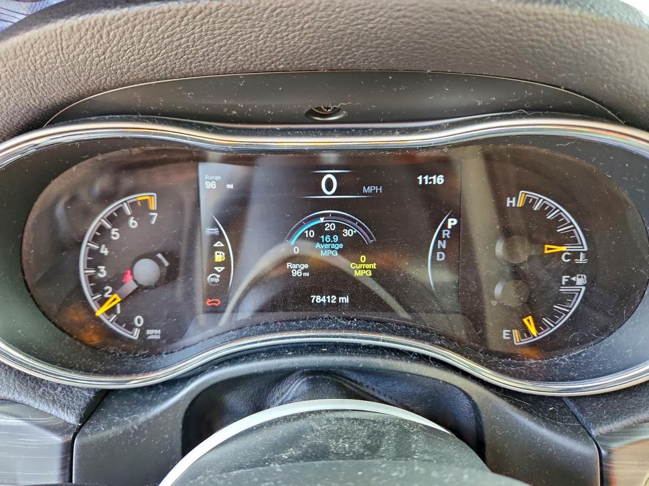 2019 JEEP GRAND CHEROKEE LAREDO photo 25