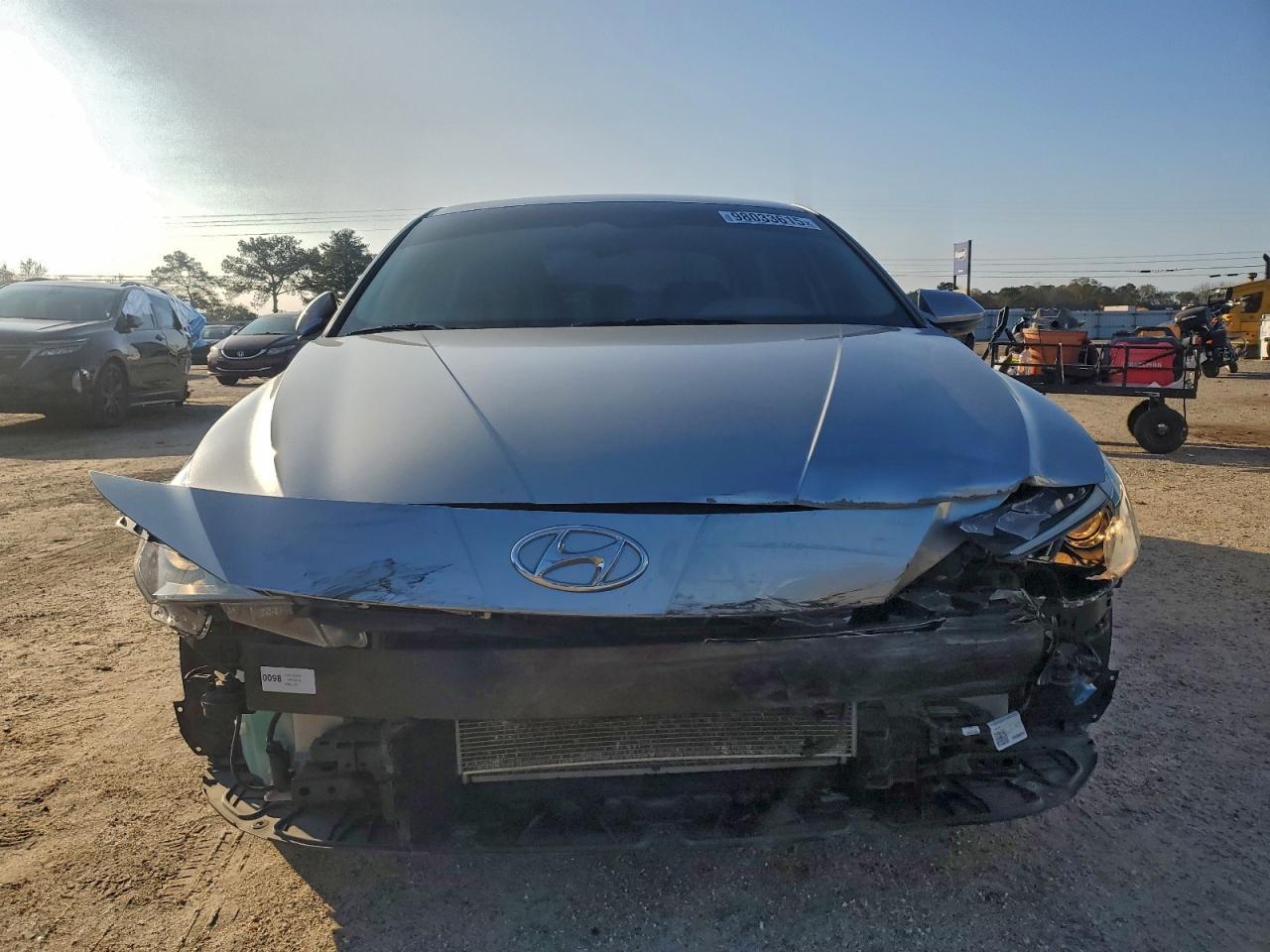 2021 HYUNDAI ELANTRA SEL photo 5
