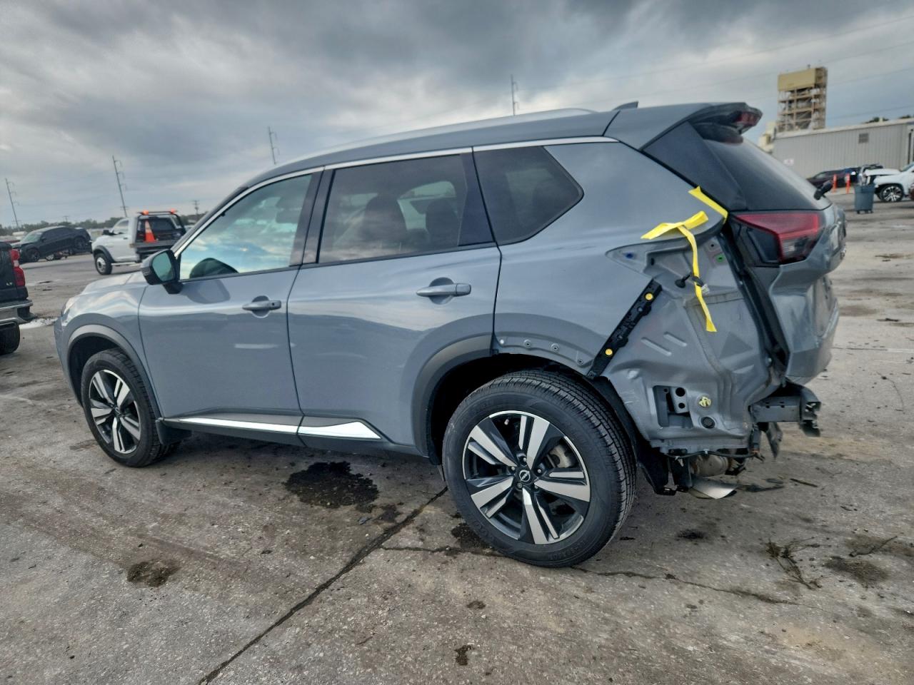 2023 NISSAN ROGUE SL photo 3