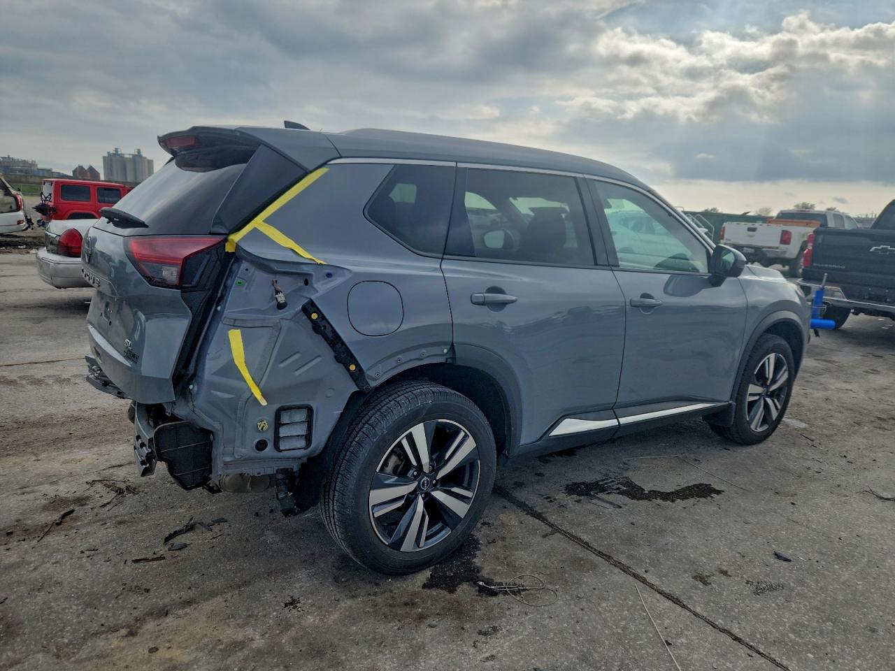 2023 NISSAN ROGUE SL photo 5