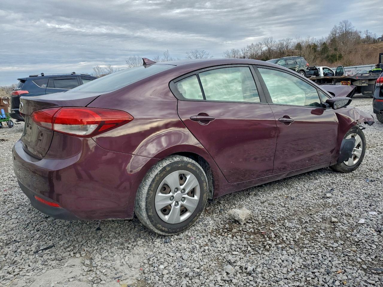 2017 KIA FORTE LX photo 3