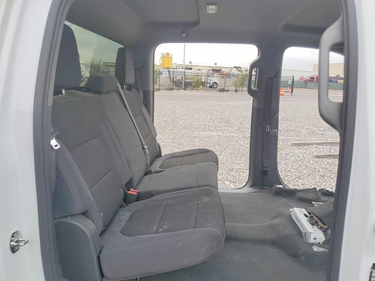 2021 CHEVROLET SILVERADO K3500 LT photo 10