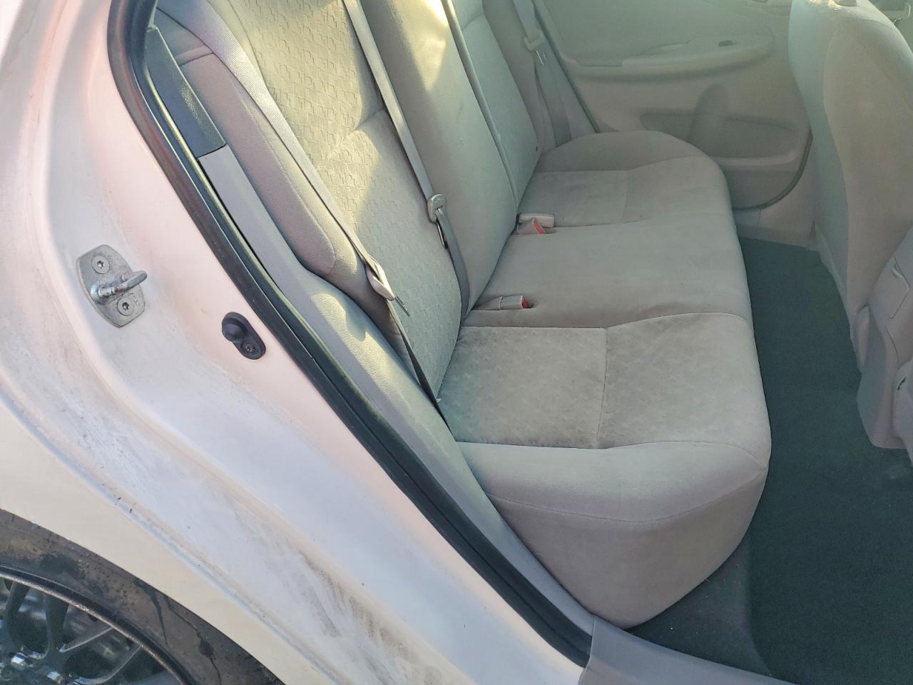 2009 TOYOTA COROLLA BASE photo 10
