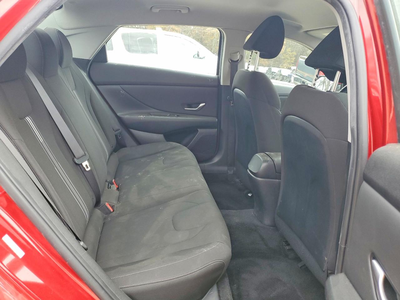 2022 HYUNDAI ELANTRA SEL photo 10
