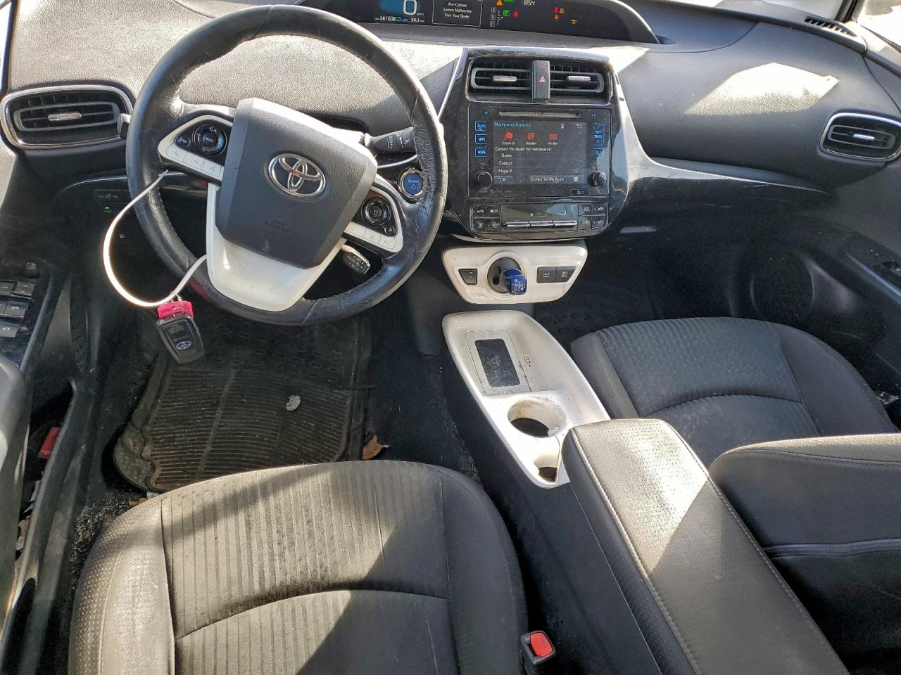 2016 TOYOTA PRIUS THREE photo 8