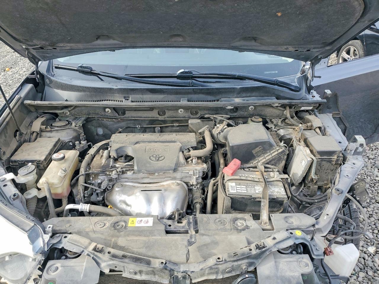 2018 TOYOTA RAV4 LE photo 12
