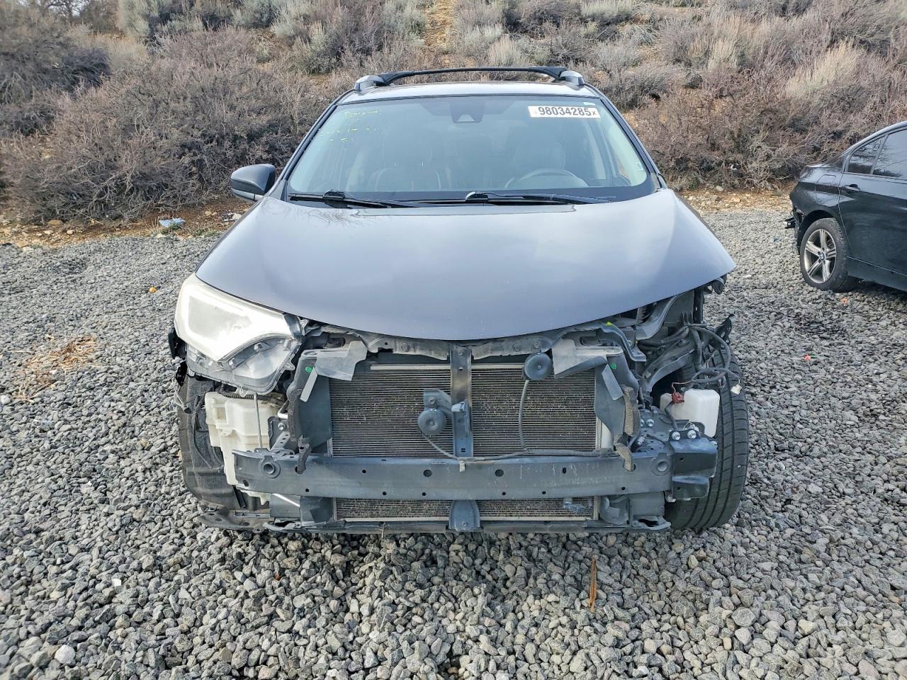 2018 TOYOTA RAV4 LE photo 5