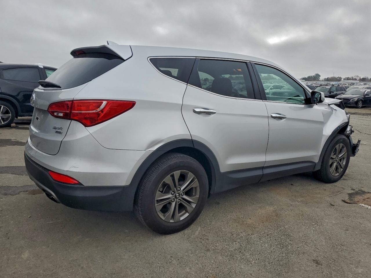 2014 HYUNDAI SANTA FE SPORT photo 3