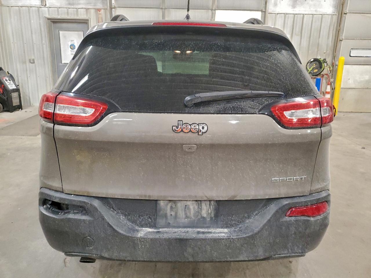 2016 JEEP CHEROKEE SPORT photo 6