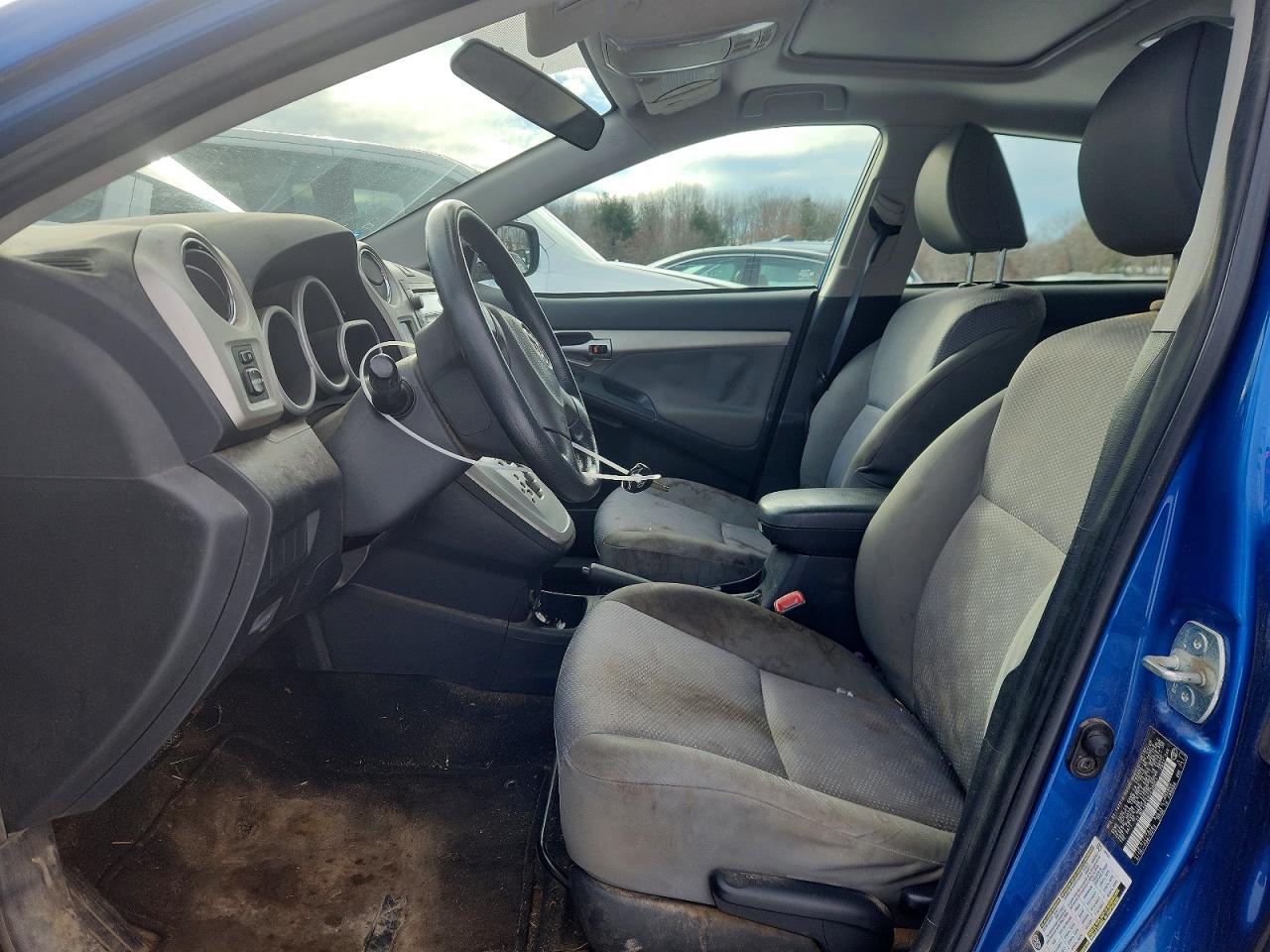 2009 TOYOTA COROLLA MATRIX S photo 7