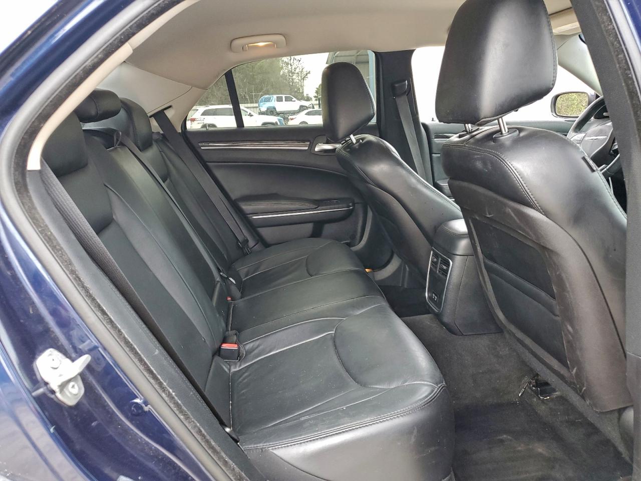 2015 CHRYSLER 300 LIMITED photo 10