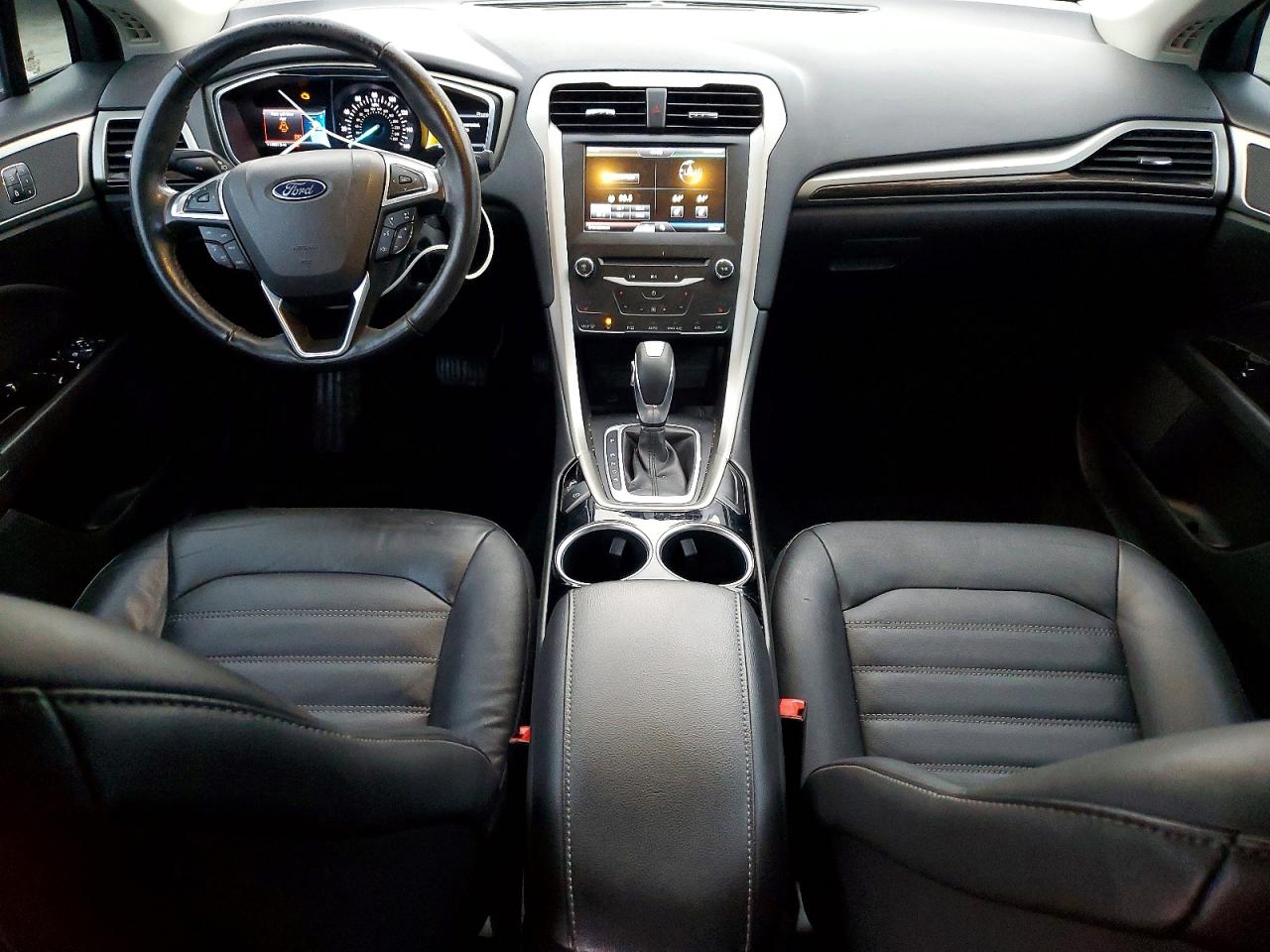 2013 FORD FUSION SE photo 8