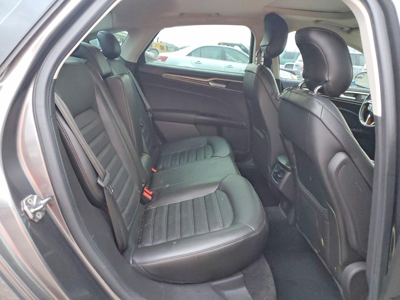 2013 FORD FUSION SE photo 10