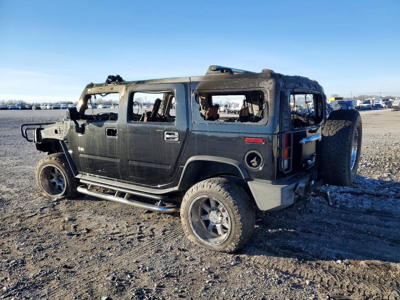 2003 HUMMER H2 photo 2