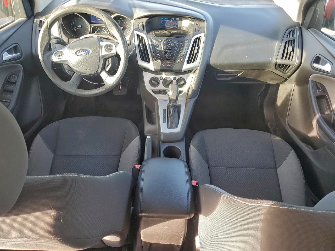 2013 FORD FOCUS SE photo 8