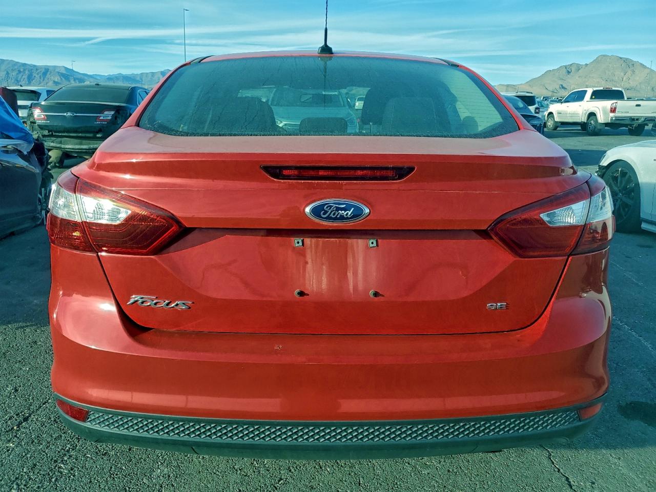 2013 FORD FOCUS SE photo 6