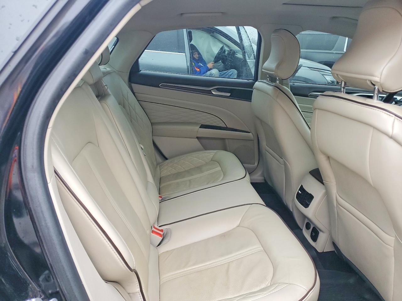 2018 FORD FUSION TITANIUM/PLATINUM HEV photo 10