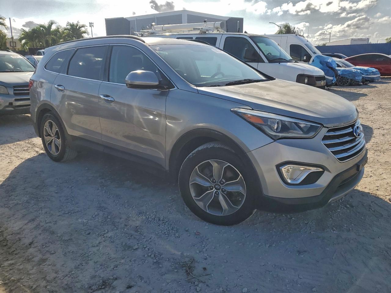 2016 HYUNDAI SANTA FE SE photo 4