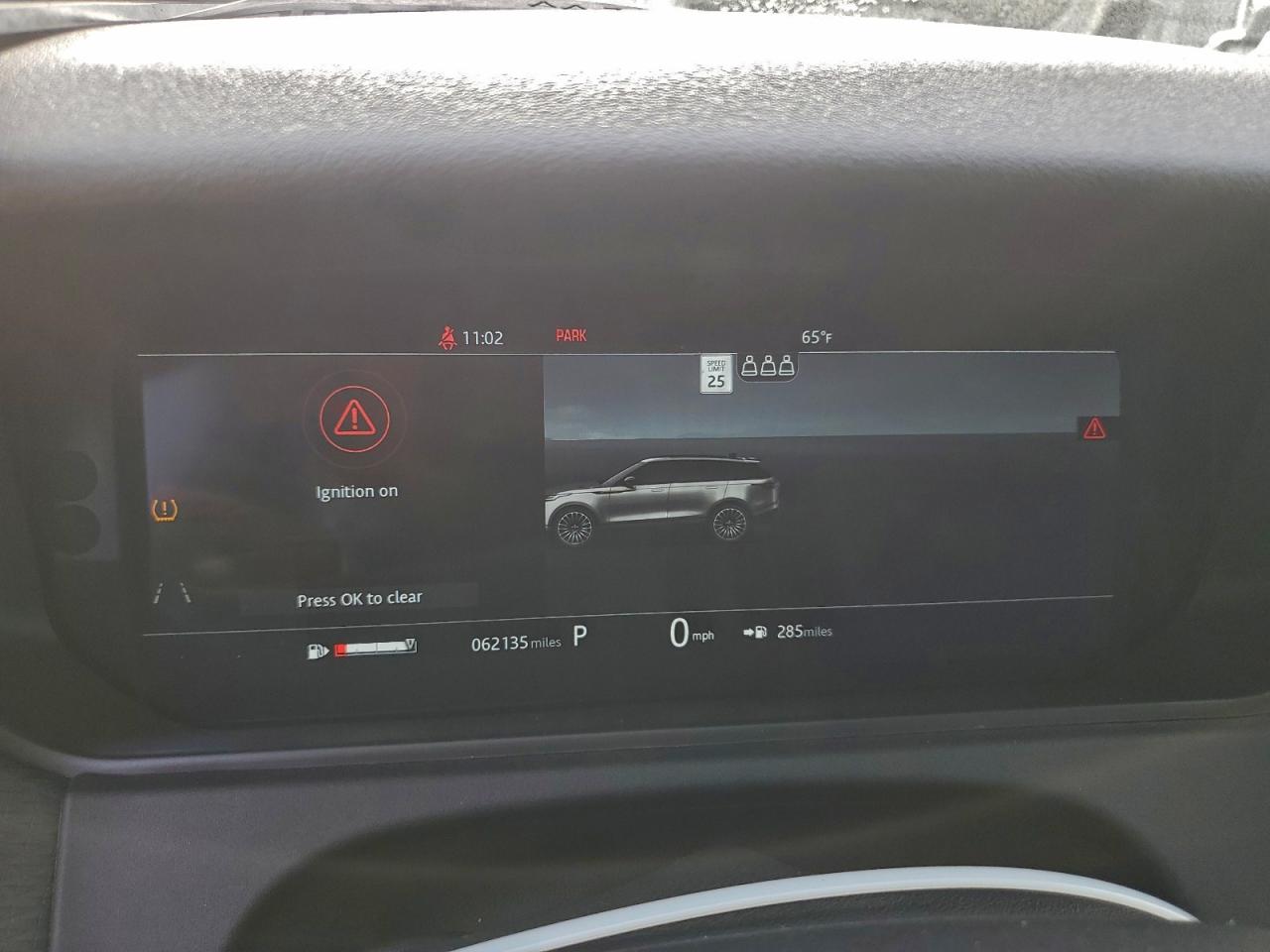 2019 LAND ROVER RANGE ROVER VELAR S photo 9