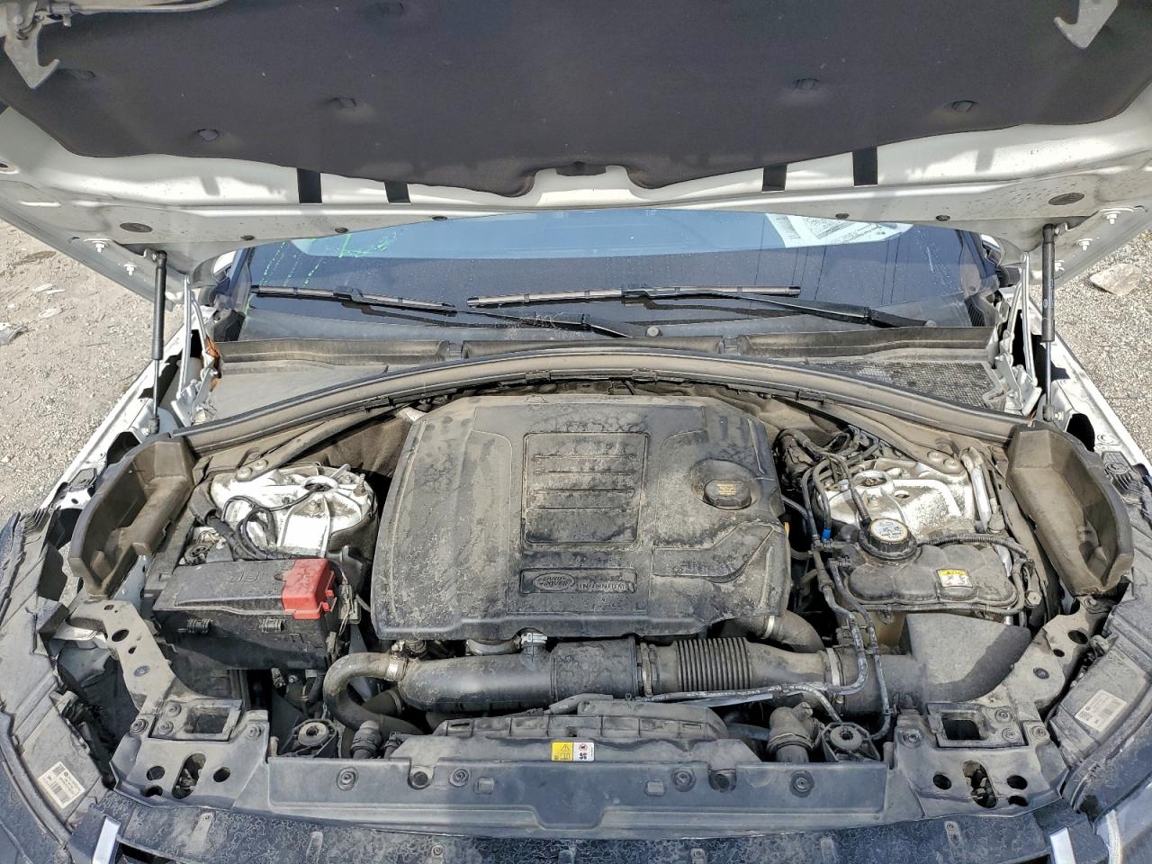 2019 LAND ROVER RANGE ROVER VELAR S photo 12