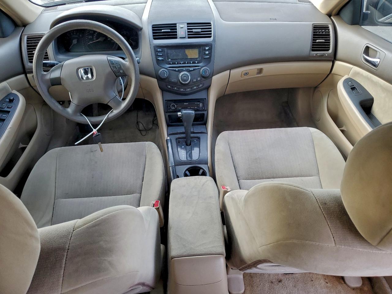 2004 HONDA ACCORD LX photo 8