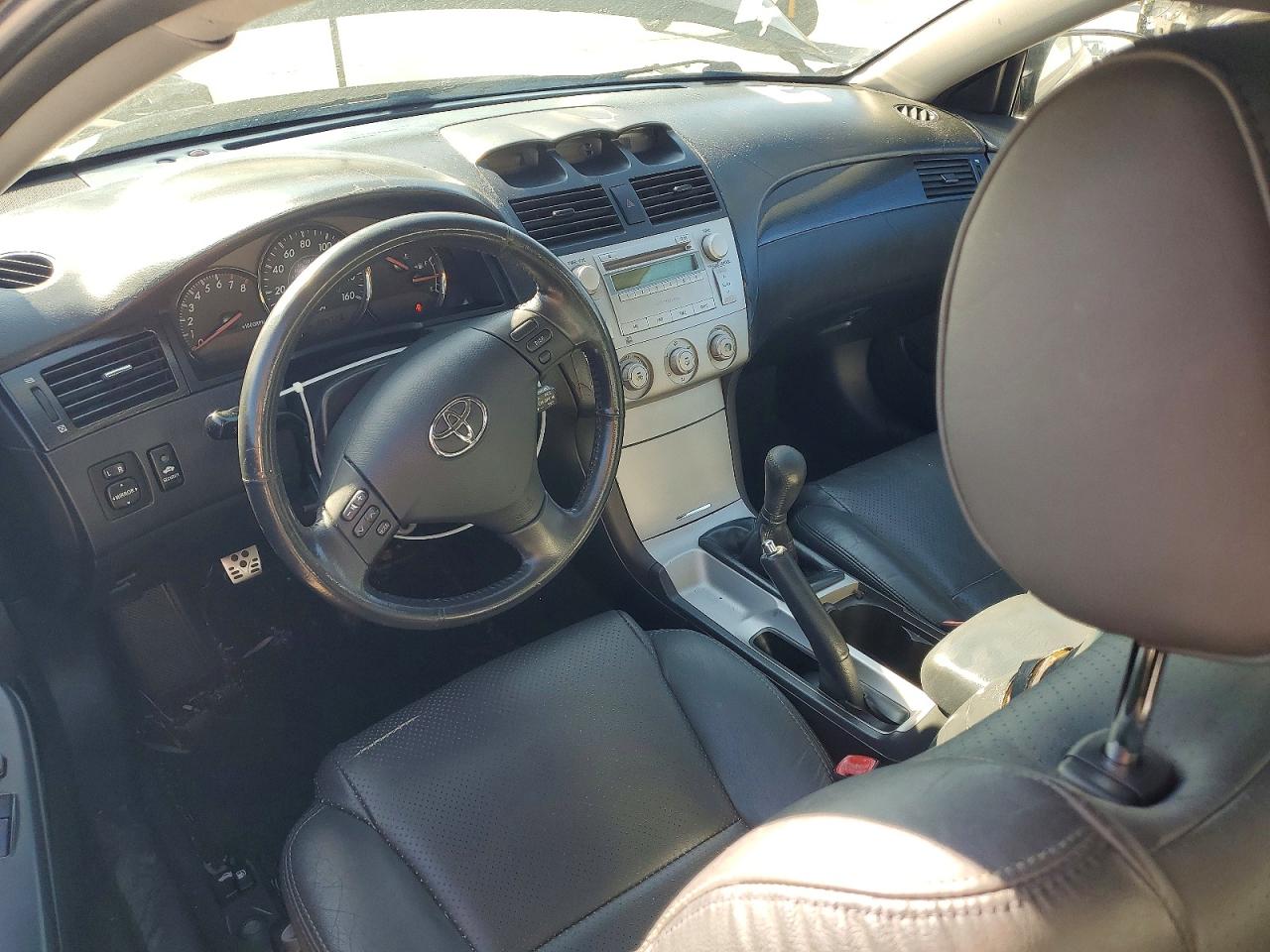 2004 TOYOTA CAMRY SOLARA SE photo 8