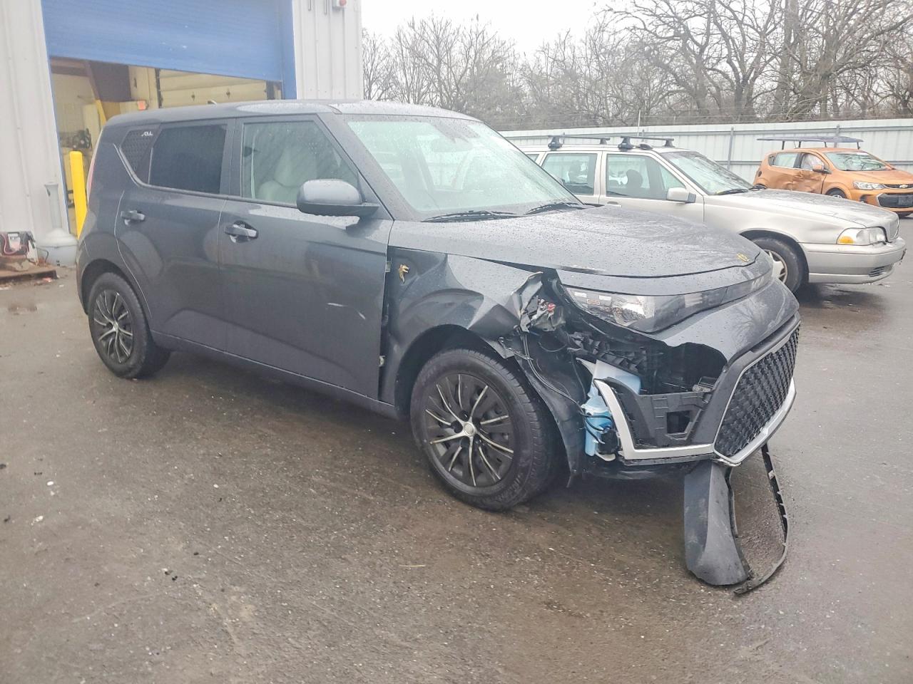 2024 KIA SOUL LX photo 4
