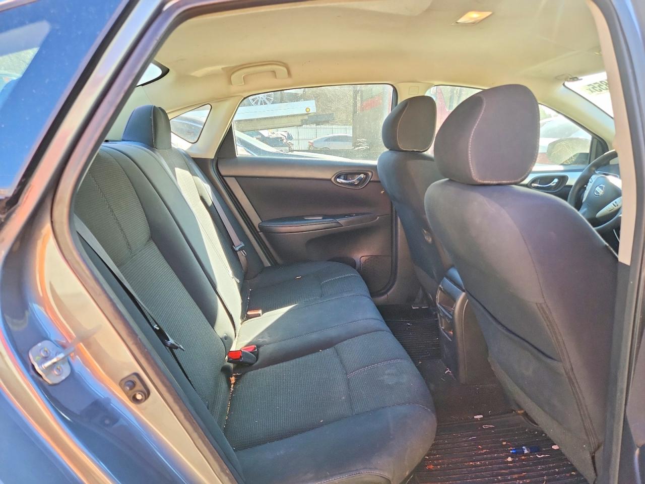 2017 NISSAN SENTRA S photo 10