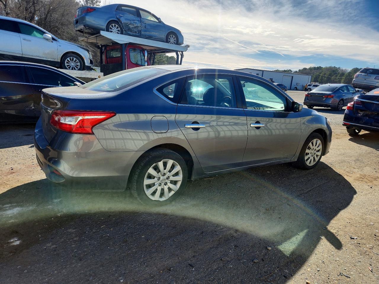 2017 NISSAN SENTRA S photo 3