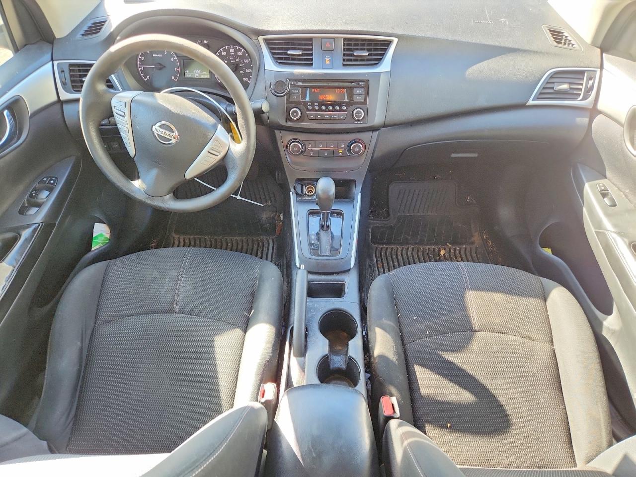 2017 NISSAN SENTRA S photo 8
