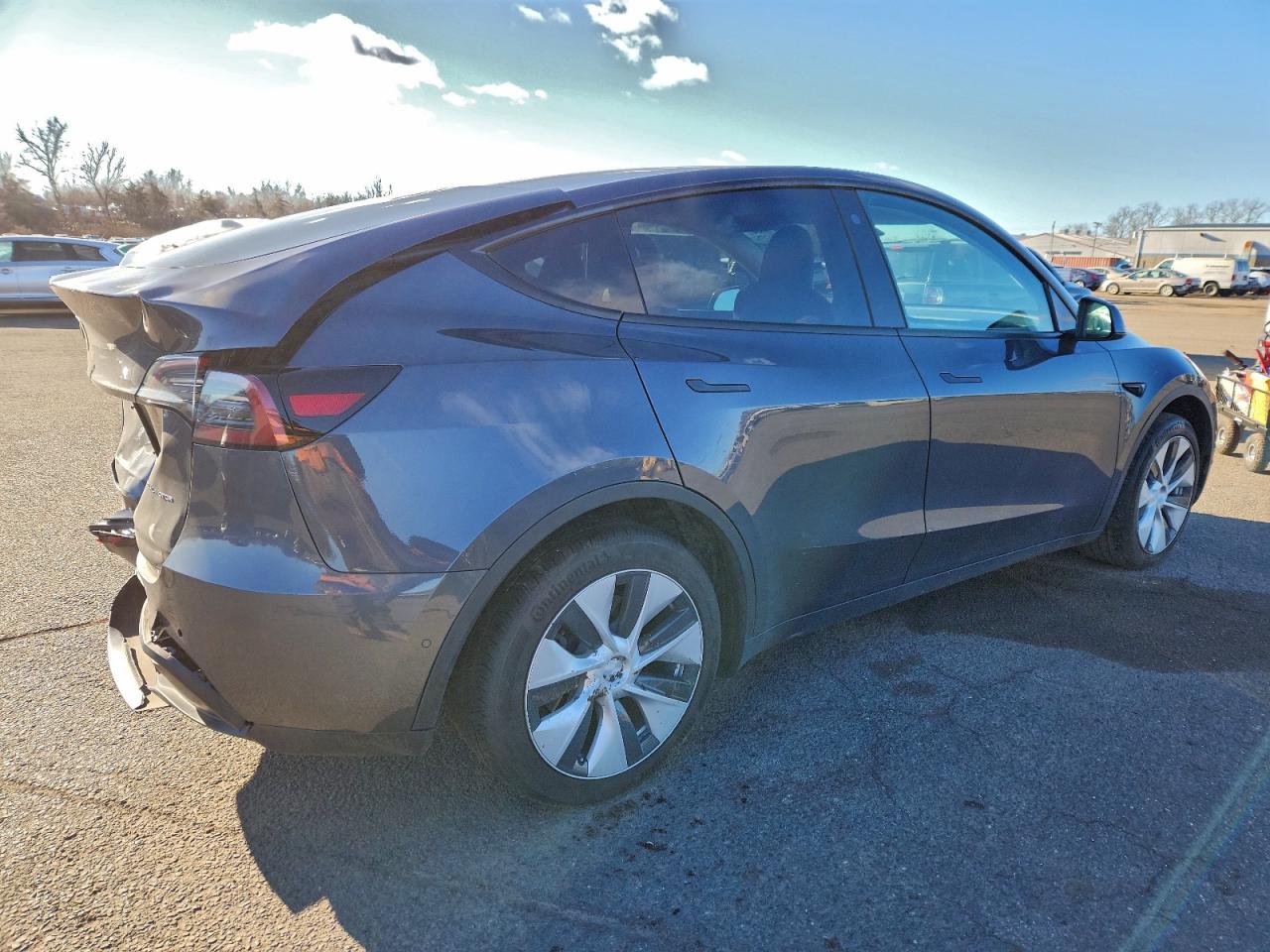 2021 TESLA MODEL Y photo 3