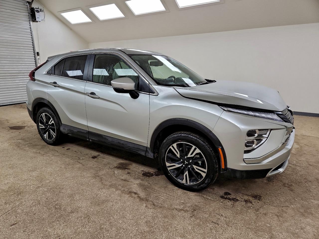 2025 MITSUBISHI ECLIPSE CROSS SE photo 7