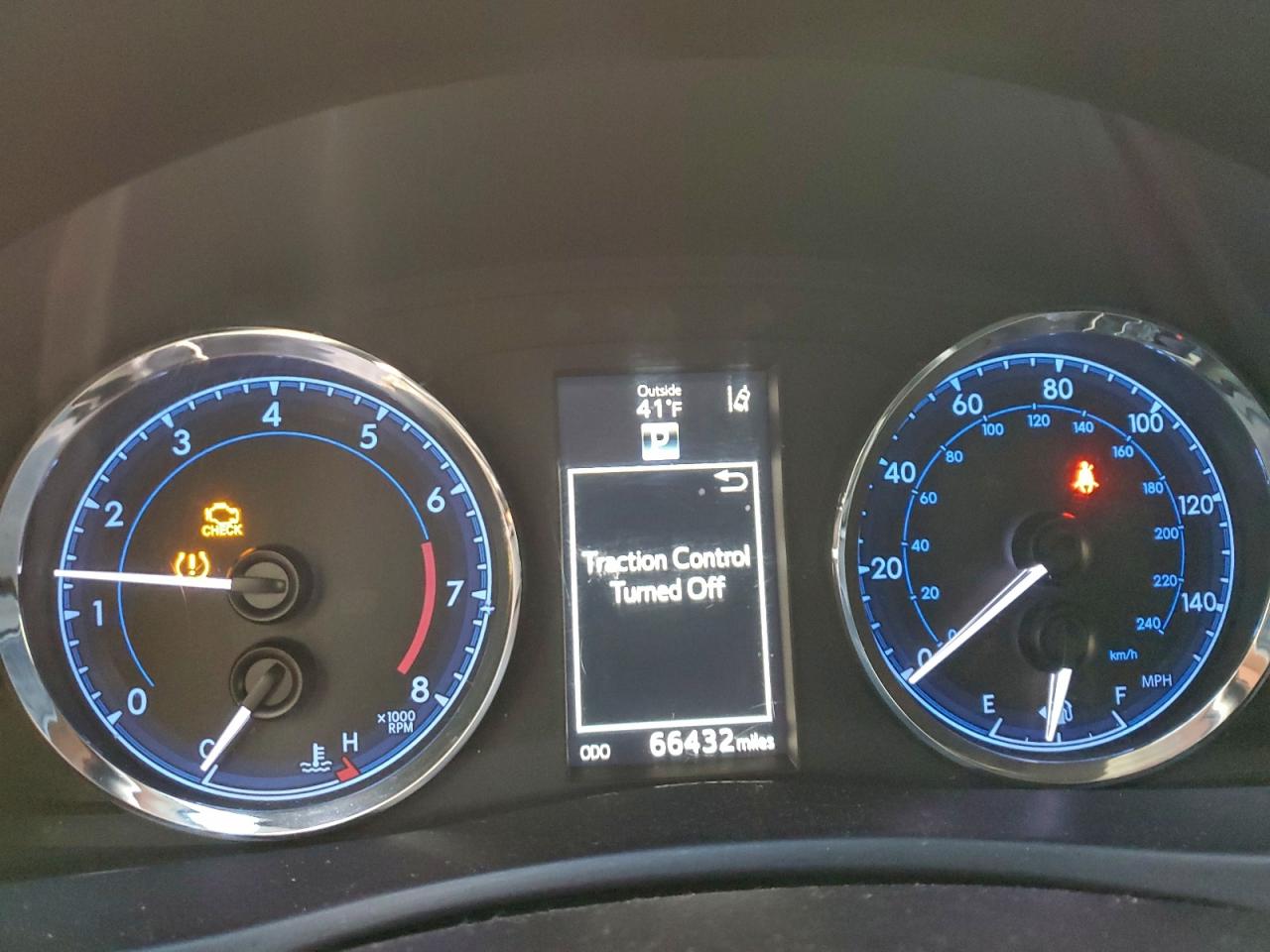 2018 TOYOTA COROLLA L photo 17