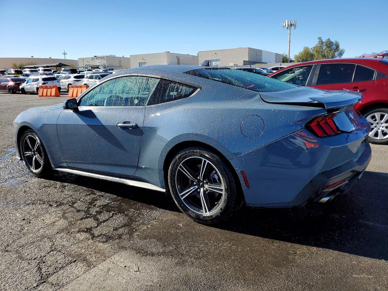 2025 FORD MUSTANG photo 2