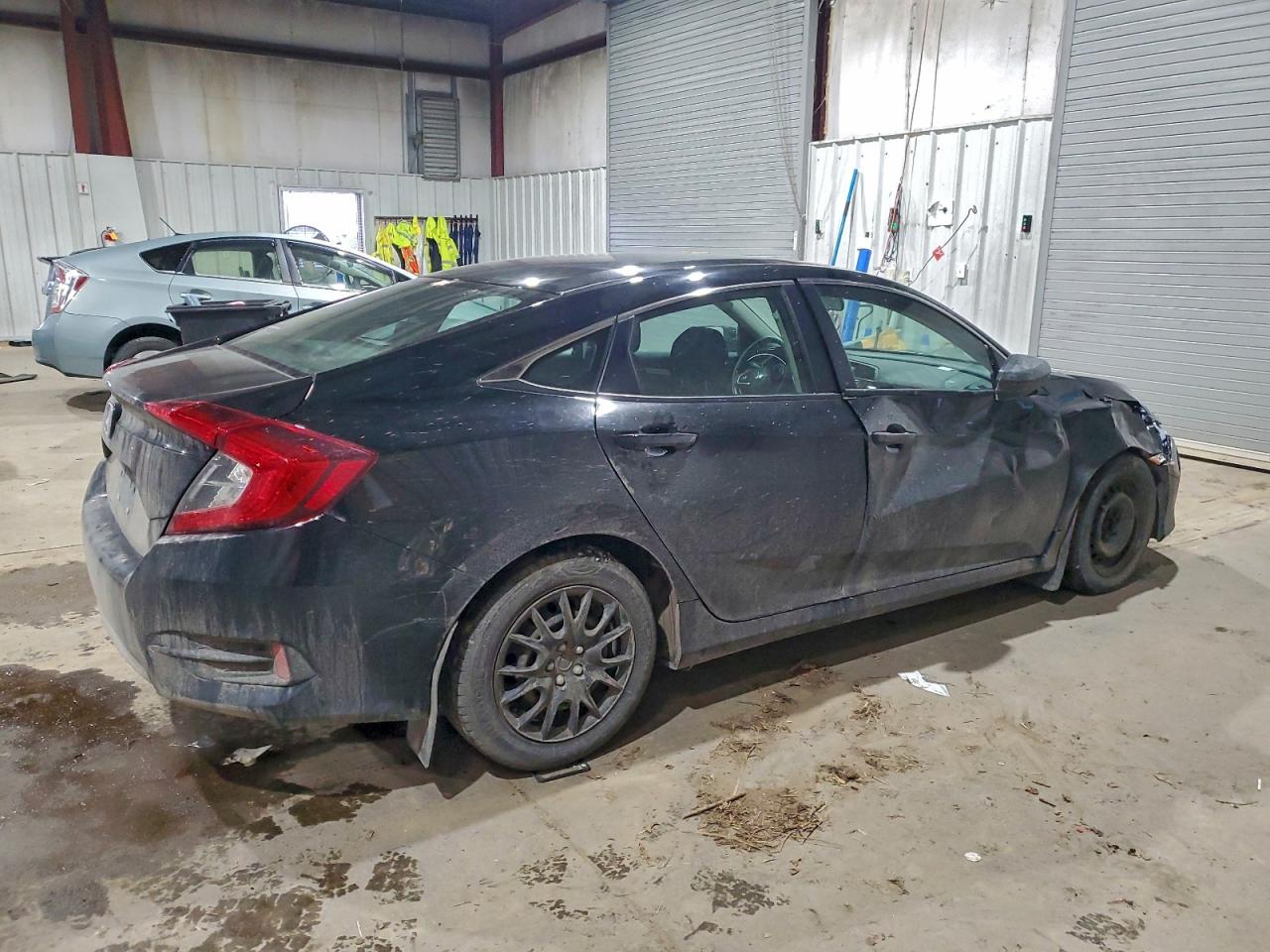 2017 HONDA CIVIC LX photo 3