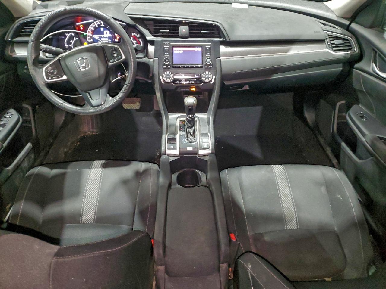 2017 HONDA CIVIC LX photo 8