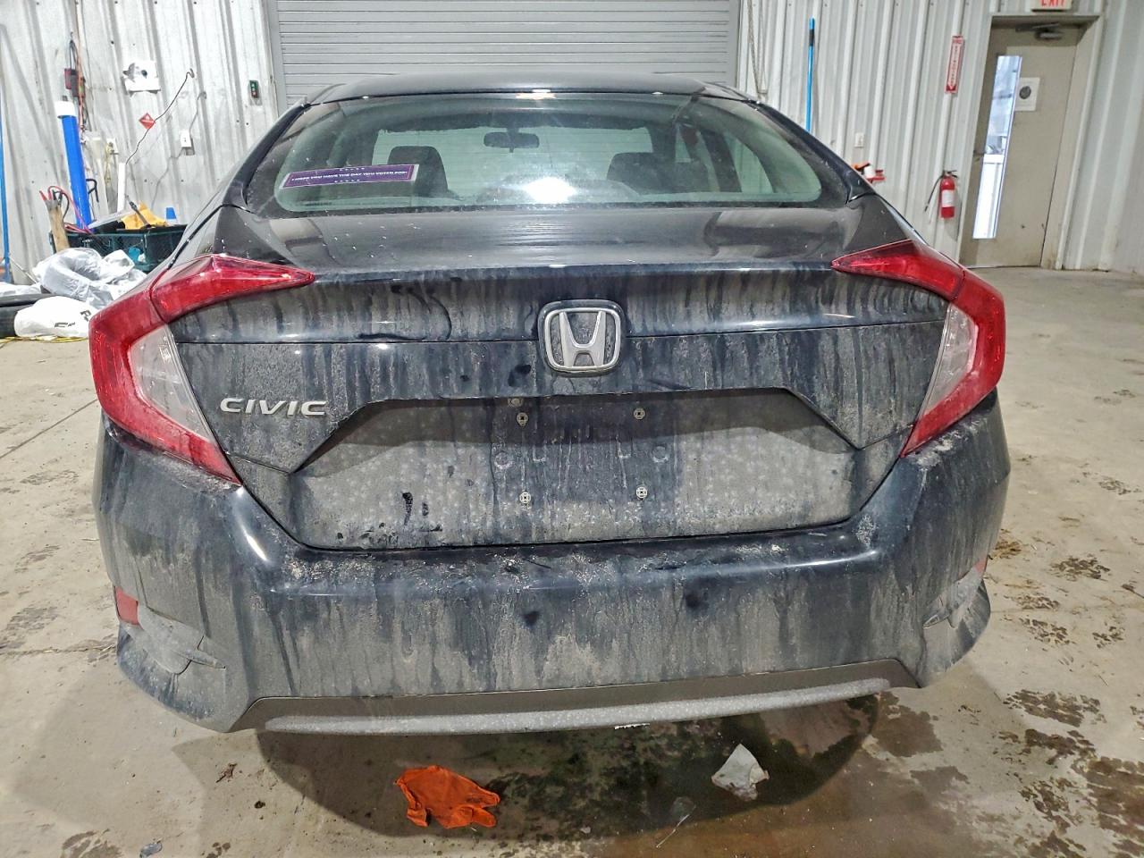 2017 HONDA CIVIC LX photo 6