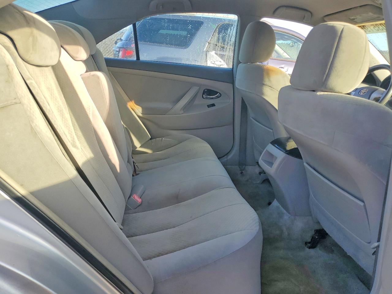 2008 TOYOTA CAMRY LE photo 10