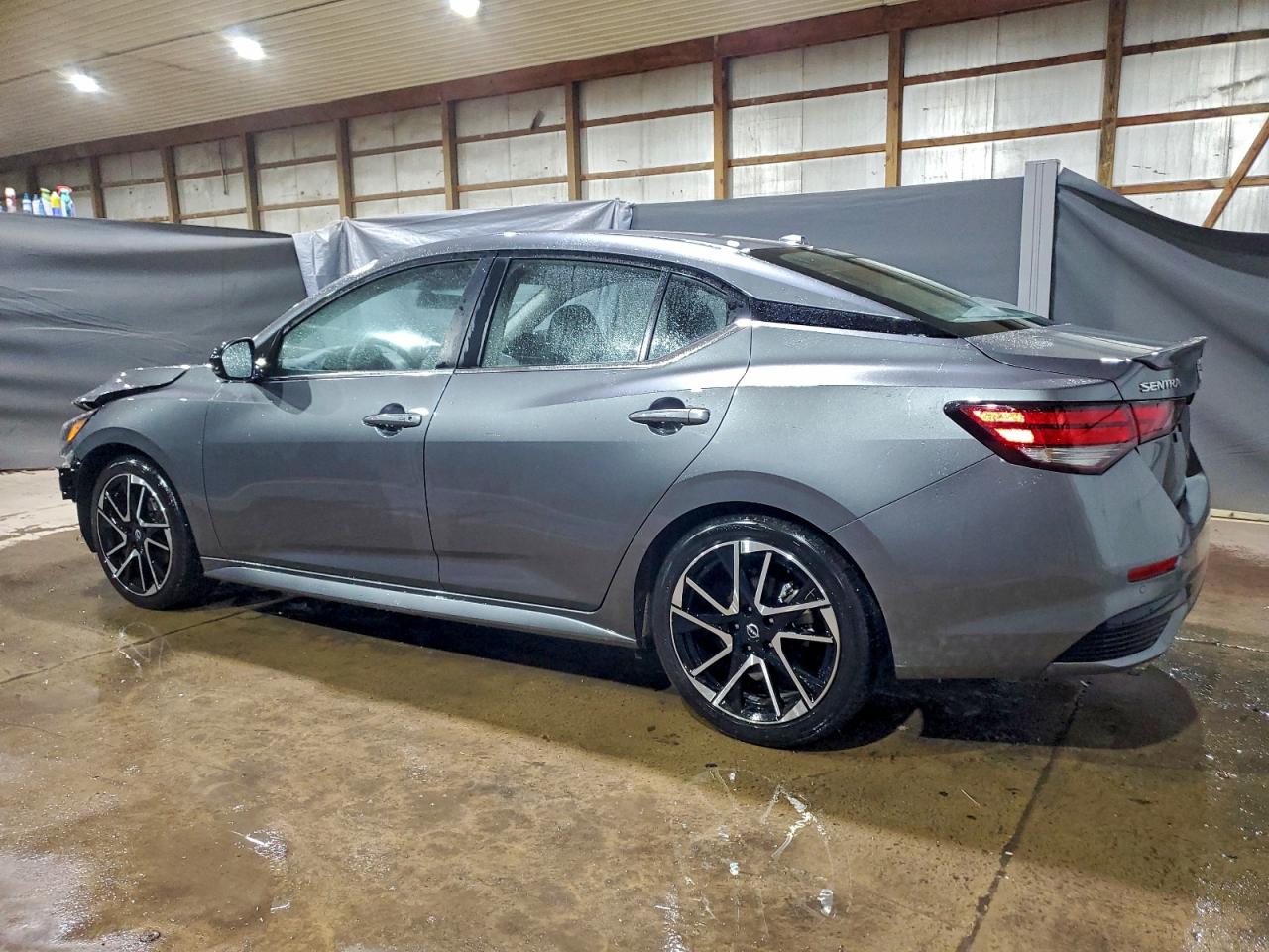 2025 NISSAN SENTRA SR photo 2