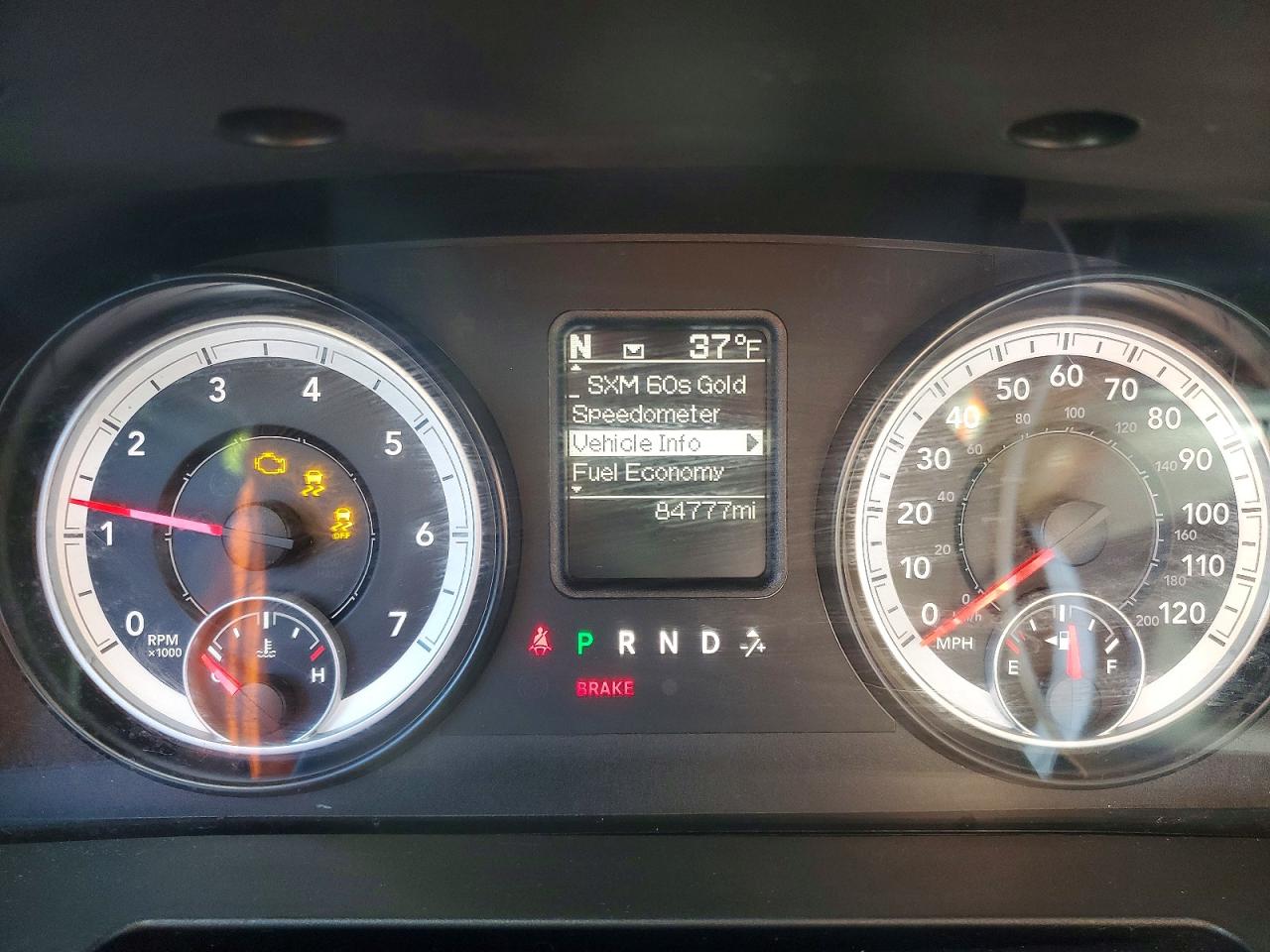 2014 RAM 1500 SLT photo 9